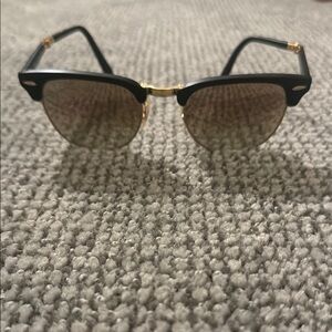 Ray-Ban Black Sunglasses Clubmaster Style